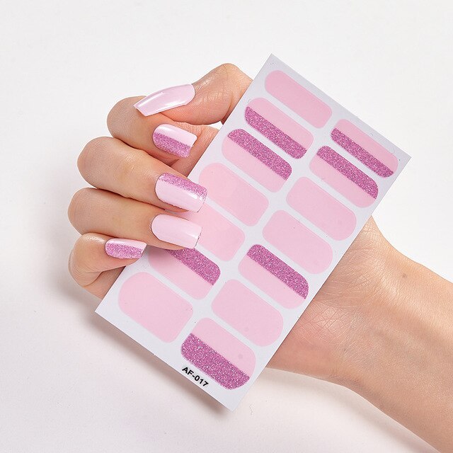 Selbstklebende Nagelsticker 14-teilig – Trendfarben Rot, Rosa & Bordeaux | Glänzende Nail Wraps