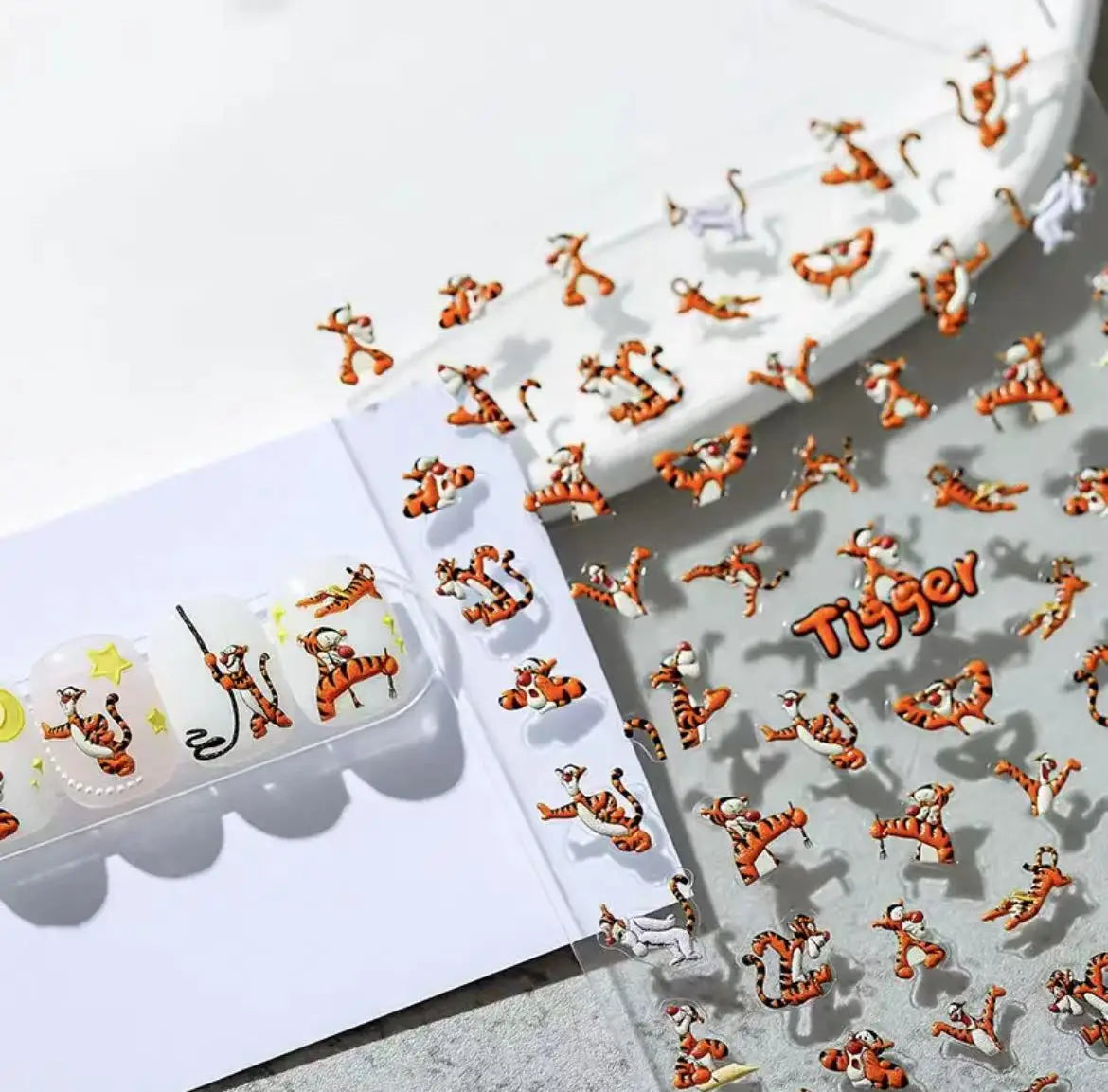 Disney 5D Nail Sticker – Zootopia & Mickey Motive für kreative Nail Art