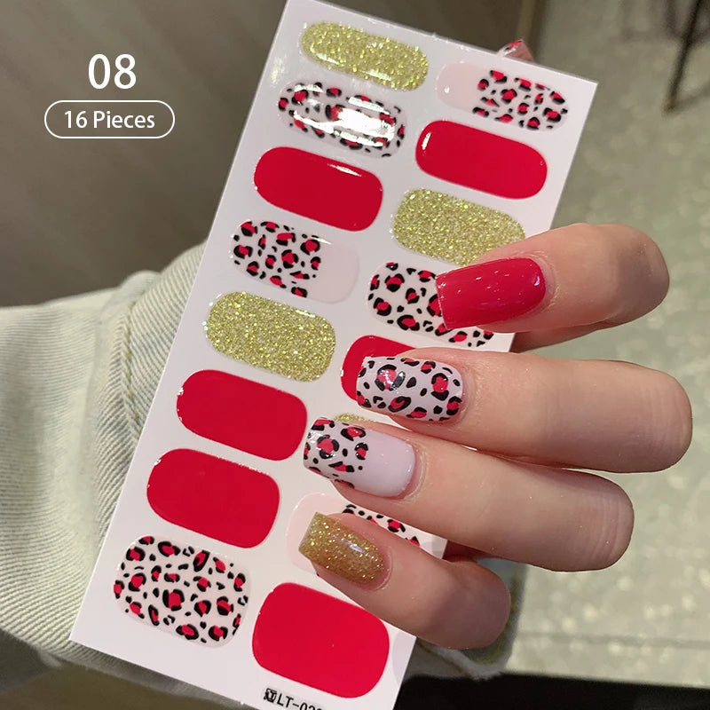 Fullcover Nail Sticker – Modische selbstklebende Nagelfolien mit Glitzer 2.