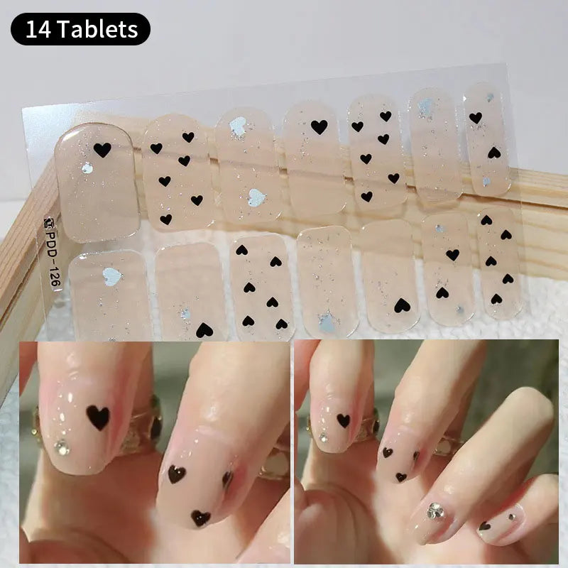 Fullcover Nail Sticker – Modische selbstklebende Nagelfolien mit Glitzer 2.
