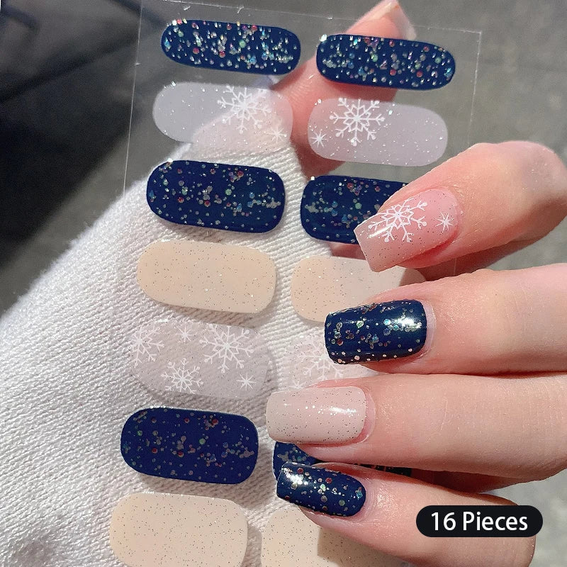 Fullcover Nail Sticker – Modische selbstklebende Nagelfolien mit Glitzer 2.