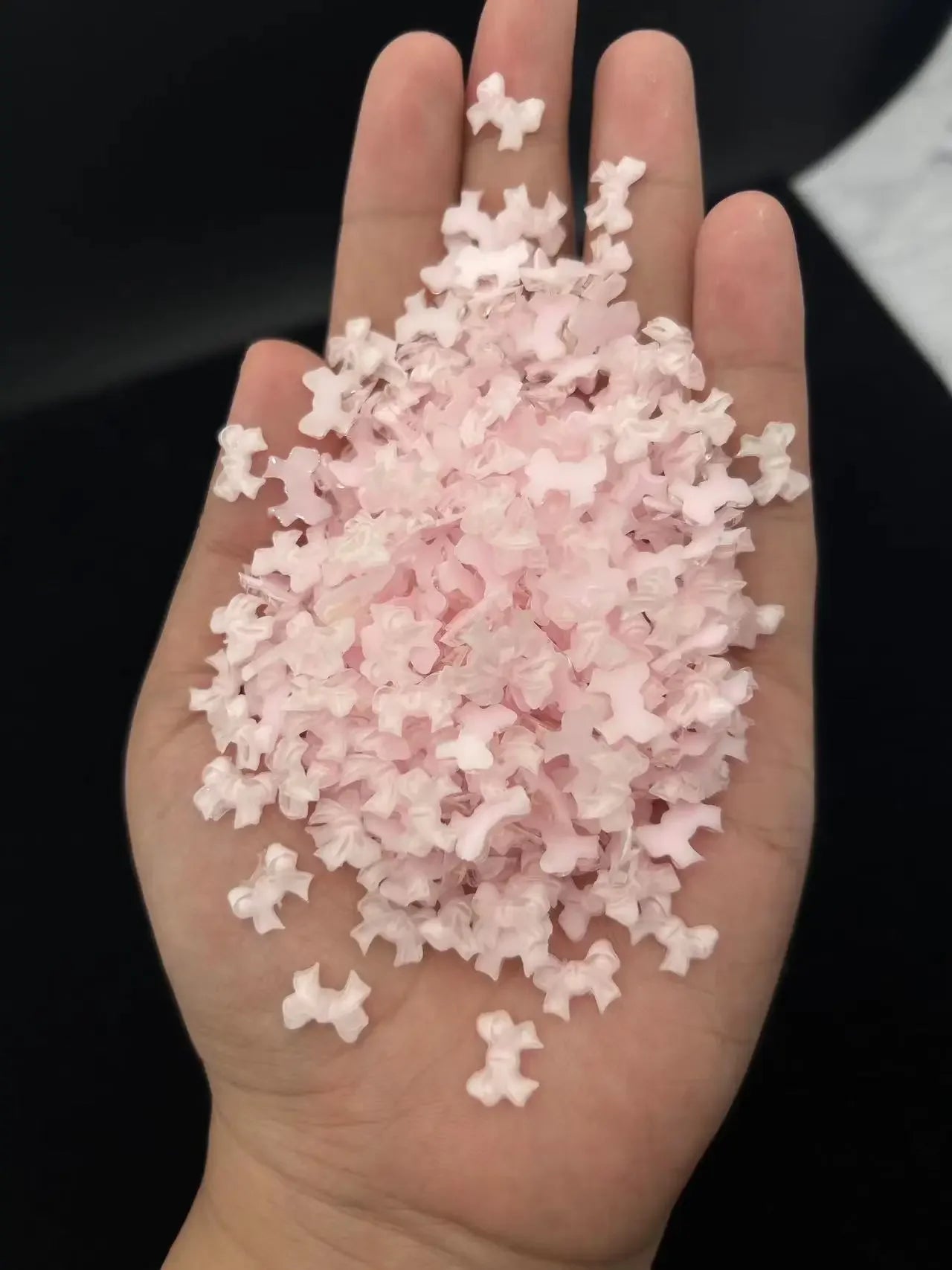 3D Nail Charms „Camellia“ – 20x Rosa Resin-Blumen für Aurora-Design