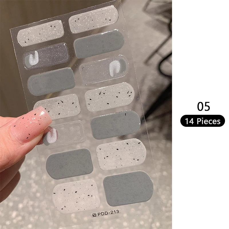 14-teilige Nagelfolien „Pastell Rainbow“ – Selbstklebende Full Cover Nail Wraps