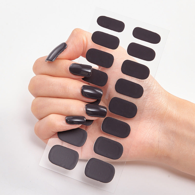 Selbstklebende Nagelaufkleber – Vollfarbige Maniküre zum Aufkleben | Verschiedene Farben | Matt & Glanz