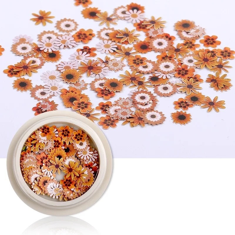 Getrocknete Blumen Nail Art Deko – 50 Stück pro Box | 9 Farben | Holzpulp-Nagelblüten für DIY Nageldesign