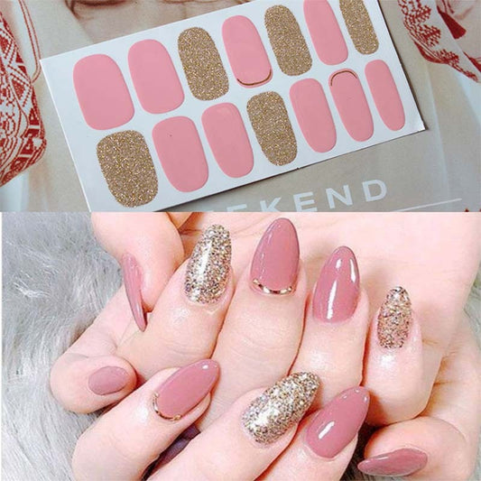 Selbstklebende Nagelsticker – Trendige Nail Wraps für elegante Nägel