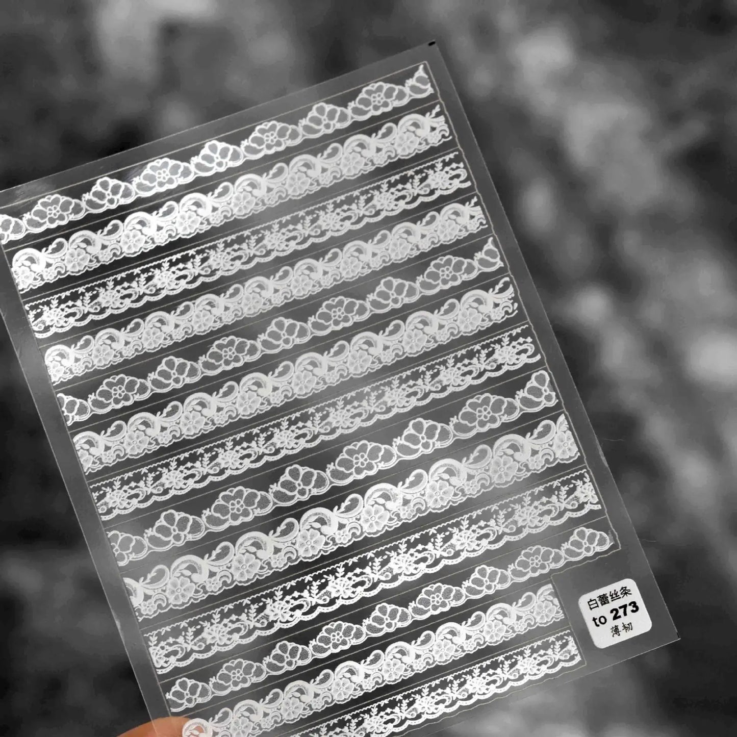 Selbstklebende Spitzen-Nagelsticker – Elegante Lace Design Folien für DIY & Studio Nail Art