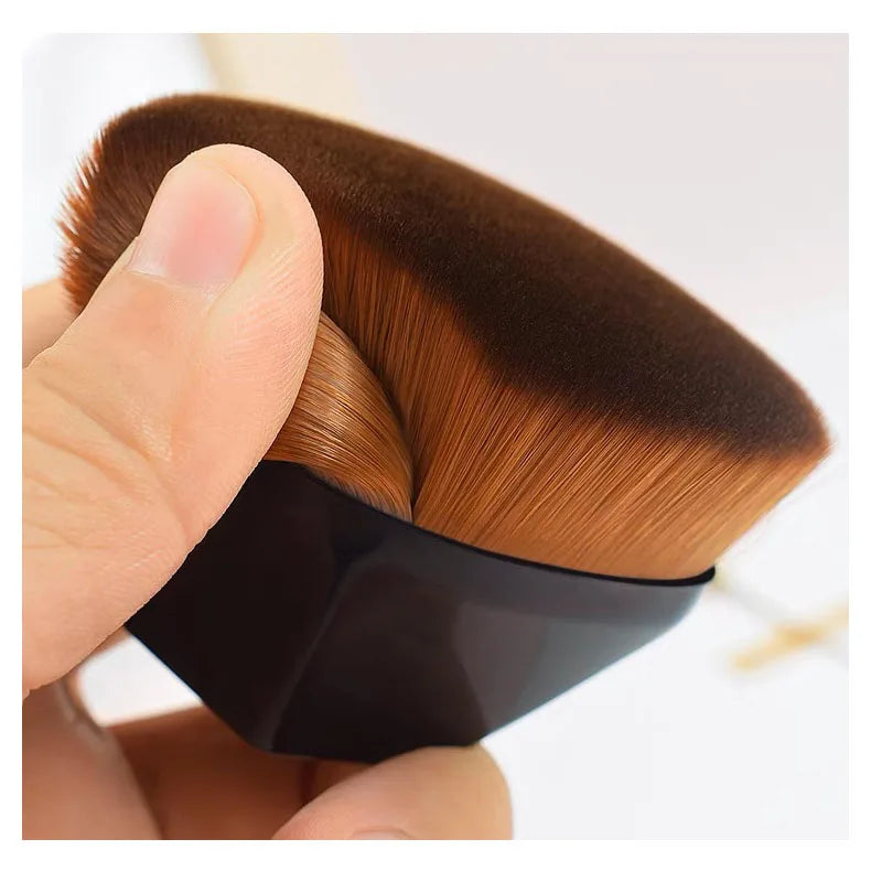 Mini Nagel Staubbürste auf Finger – Reinigungsbürste für Maniküre & Feilstaub