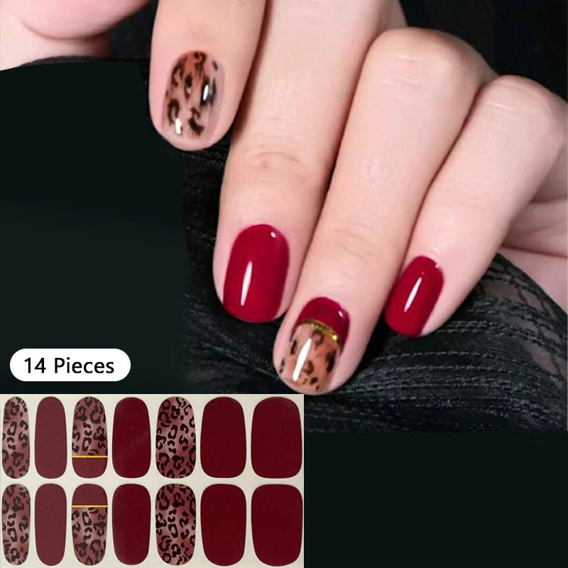 Fullcover Nail Sticker – Modische selbstklebende Nagelfolien mit Glitzer