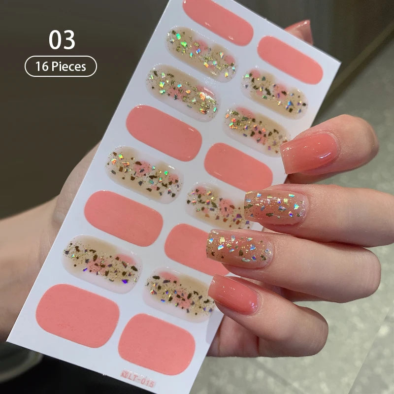 Fullcover Nail Sticker – Modische selbstklebende Nagelfolien mit Glitzer 2.