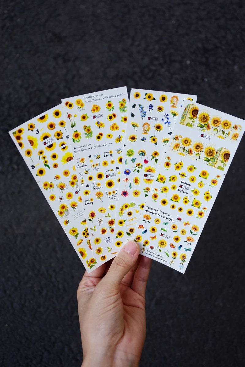 Lavendelblüten Wassertransfer-Sticker – 12 Motive für Nageldekoration