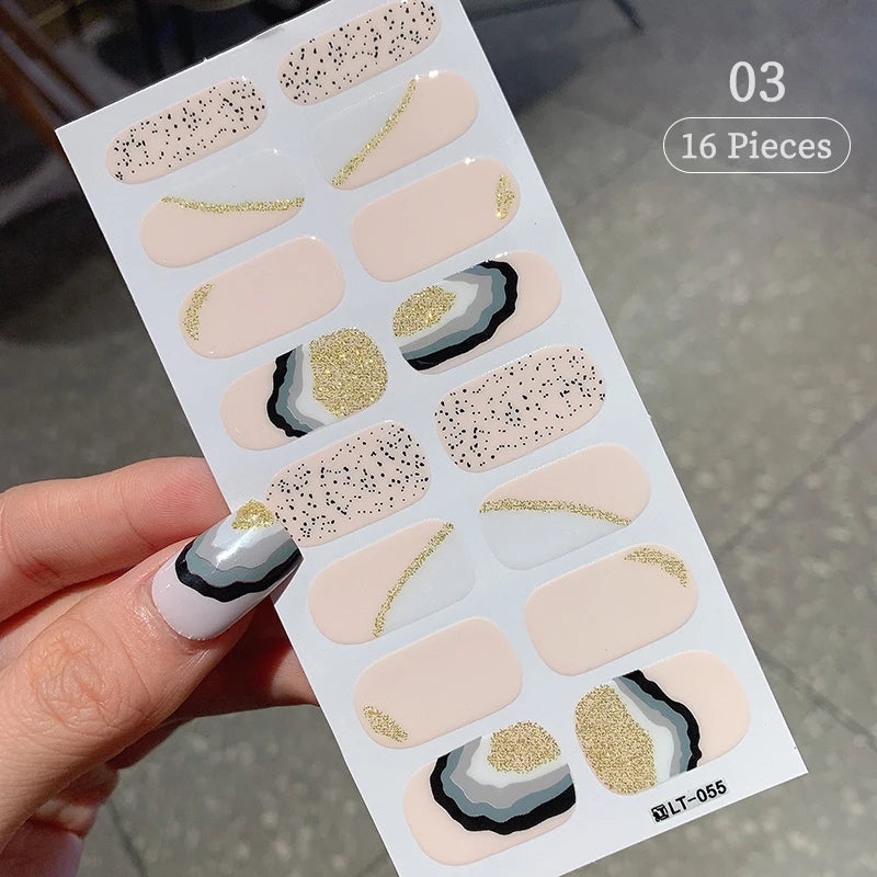 Fullcover Nail Sticker – Modische selbstklebende Nagelfolien mit Glitzer