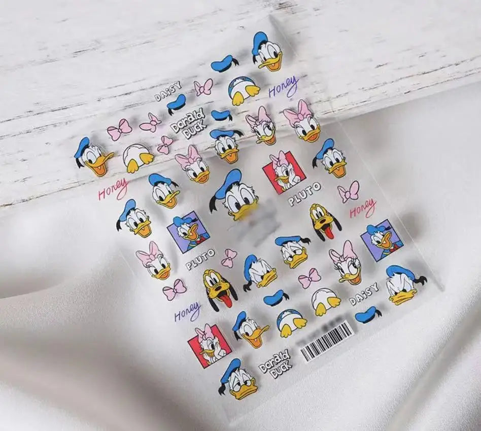 Disney 5D Nail Sticker – Zootopia & Mickey Motive für kreative Nail Art