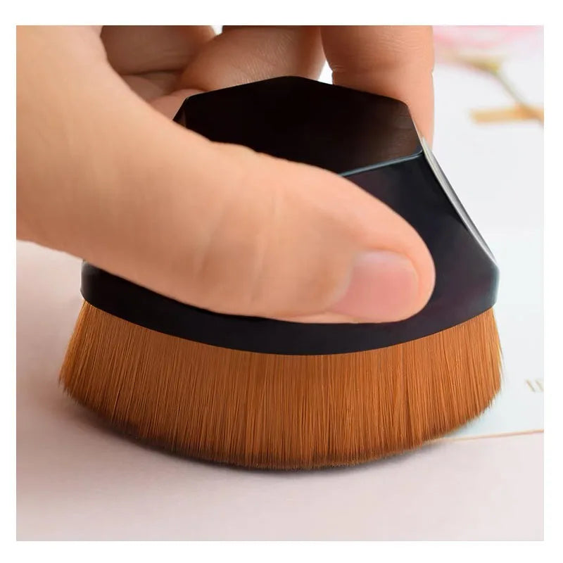 Mini Nagel Staubbürste auf Finger – Reinigungsbürste für Maniküre & Feilstaub