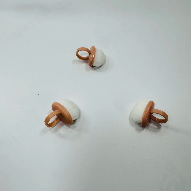 Mini Nagel Staubbürste auf Finger – Reinigungsbürste für Maniküre & Feilstaub