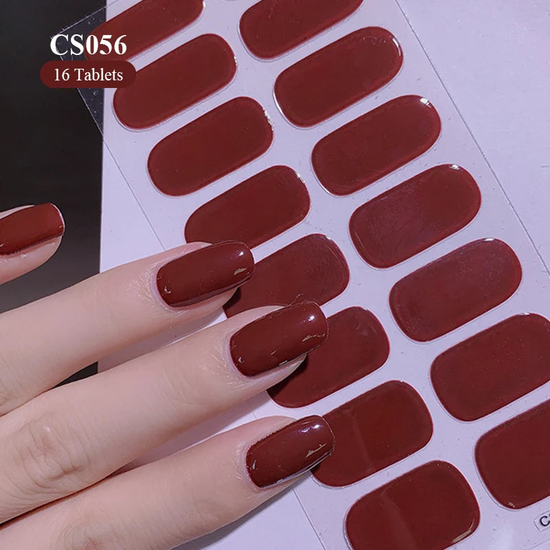 Fullcover Nail Sticker – Modische selbstklebende Nagelfolien mit Glitzer 2.