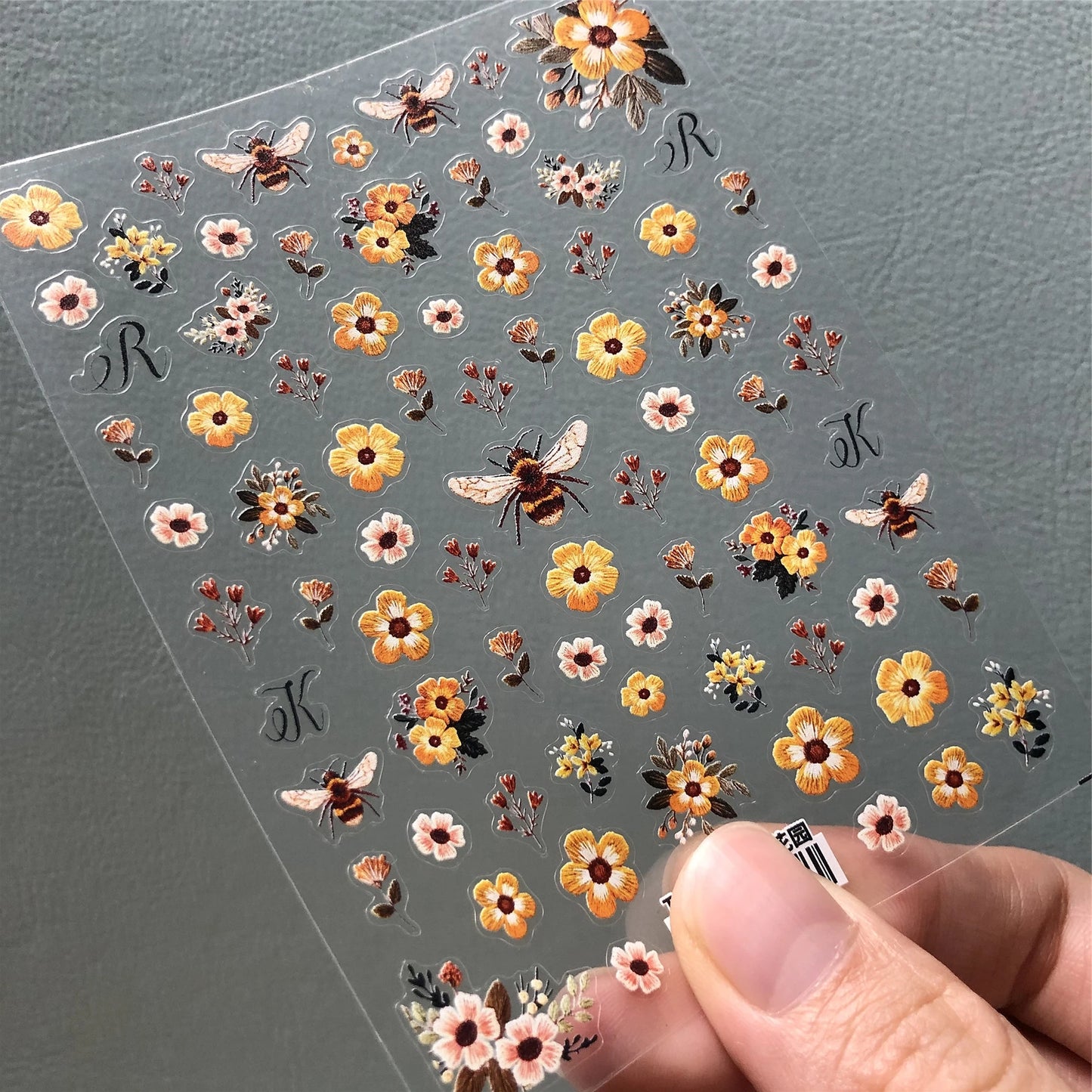 Sonnenblumen Nail Sticker – 3D Sommerblumen für kreative Nailart
