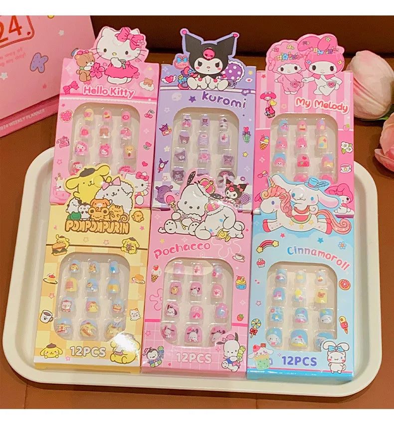 Sanrio Kinder Press-On Nägel – 12 Stück, Hello Kitty, Kuromi, Cartoon Design