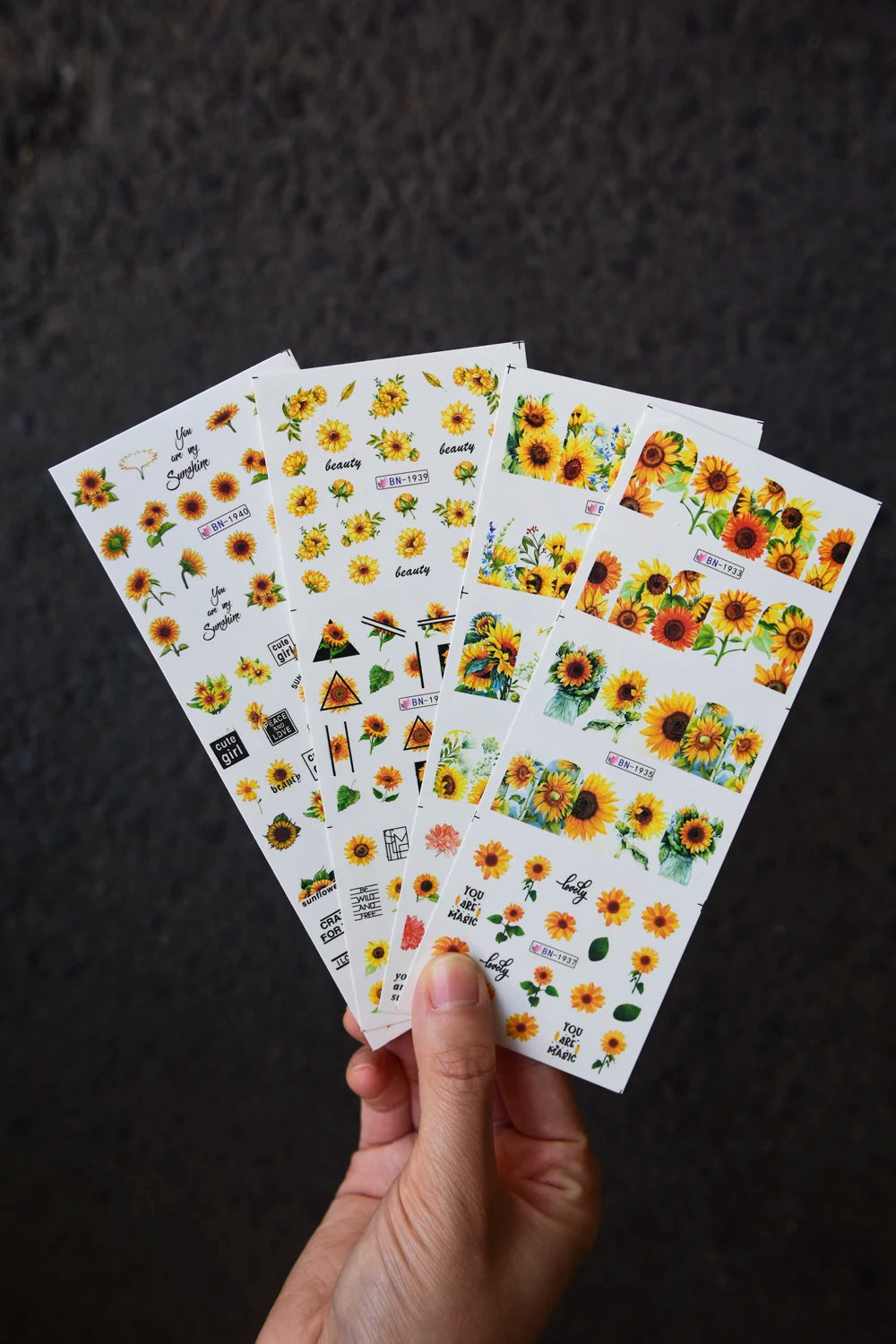 Lavendelblüten Wassertransfer-Sticker – 12 Motive für Nageldekoration